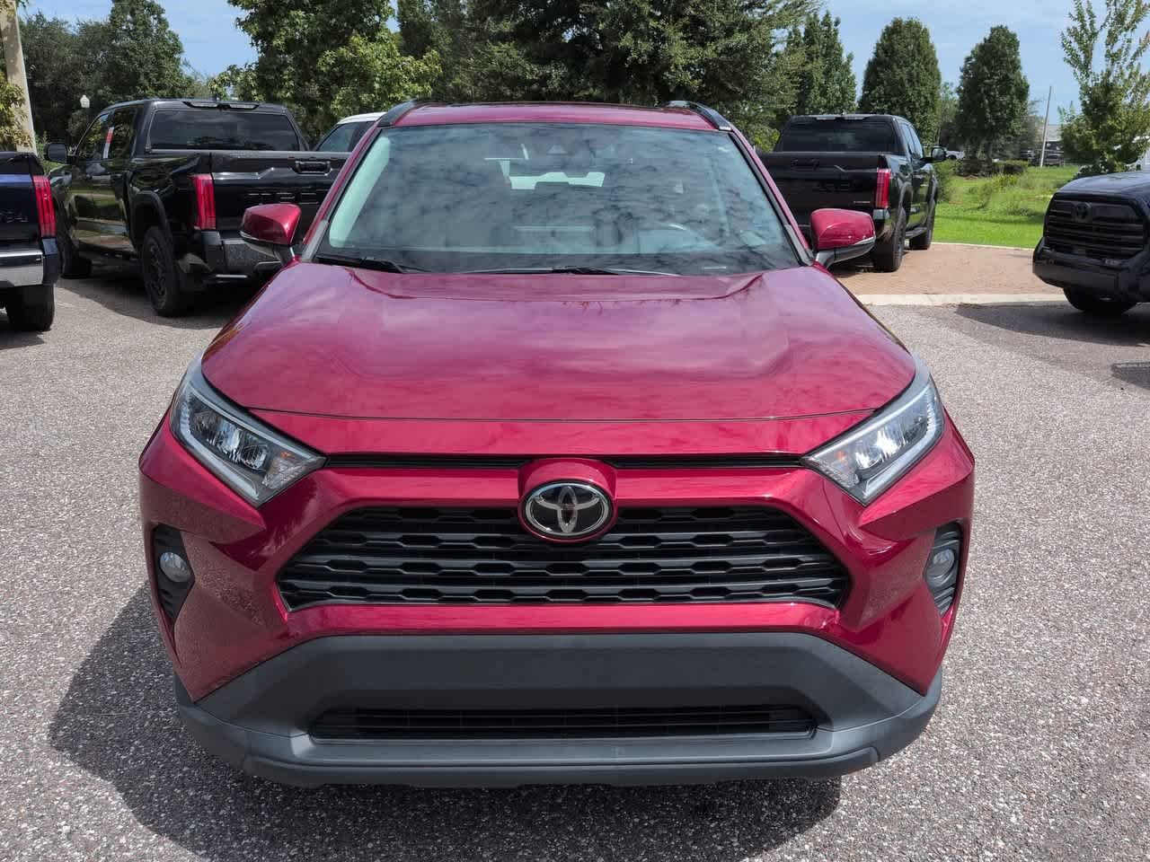 Certified Used 2021 Ruby Flare Pearl Toyota XLE image 9