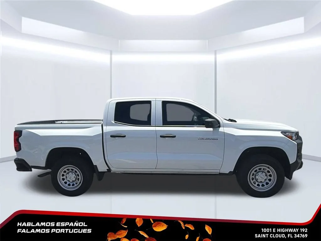 Used 2026 Summit White Chevrolet WT image 7