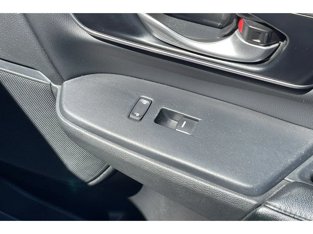 Used 2022 Modern Steel Metallic Honda EX-L image 22