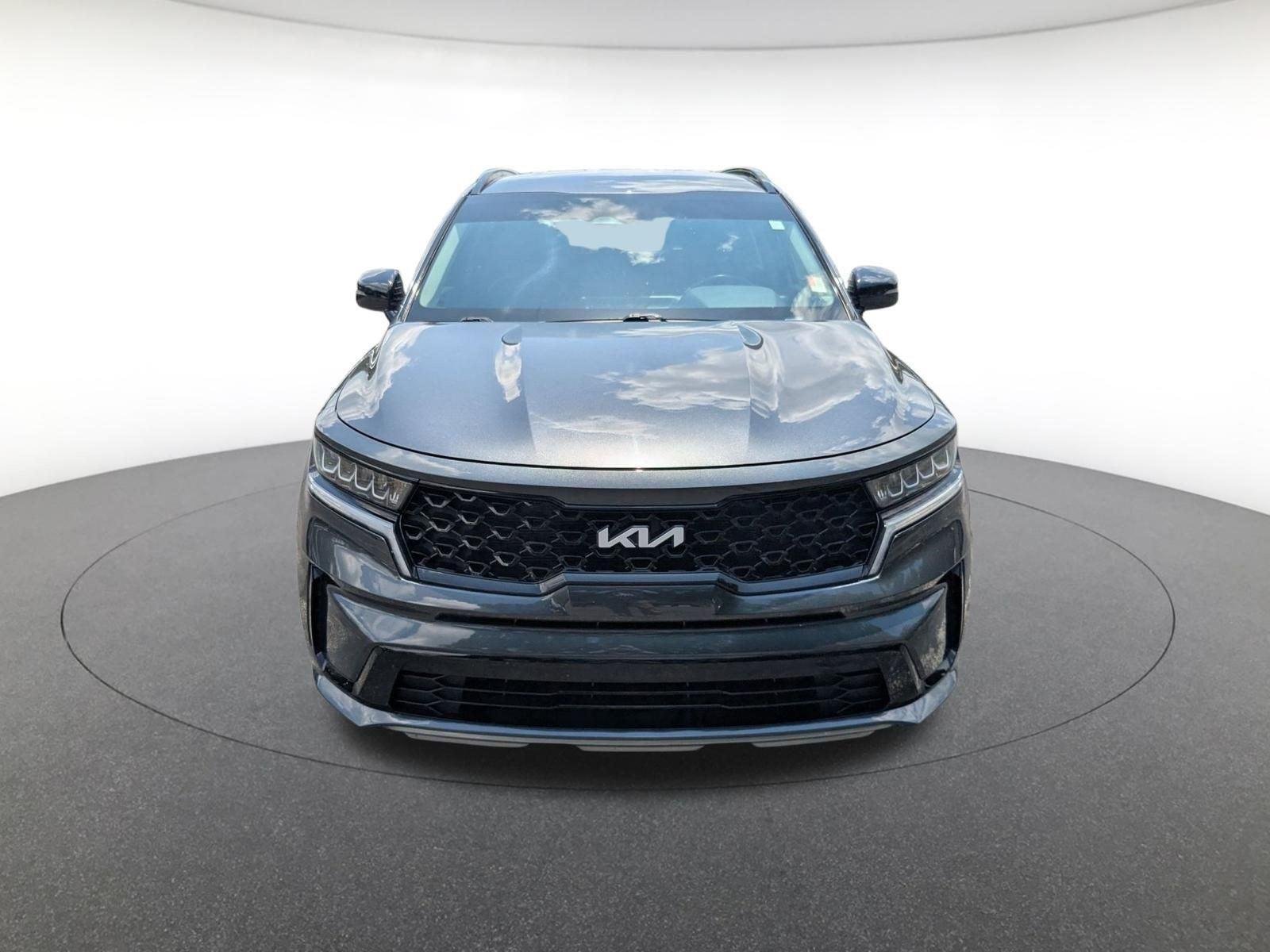 Used 2022 Gravity Grey Kia S image 10