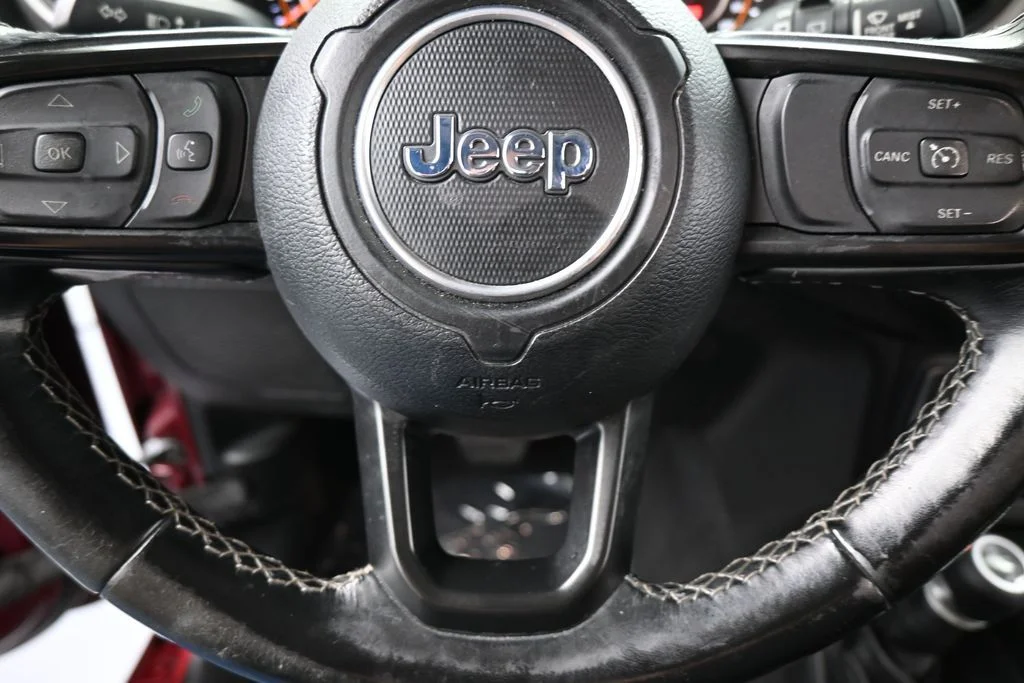 Used 2021 Snazzberry Pearlcoat Jeep Unlimited Sport S image 28