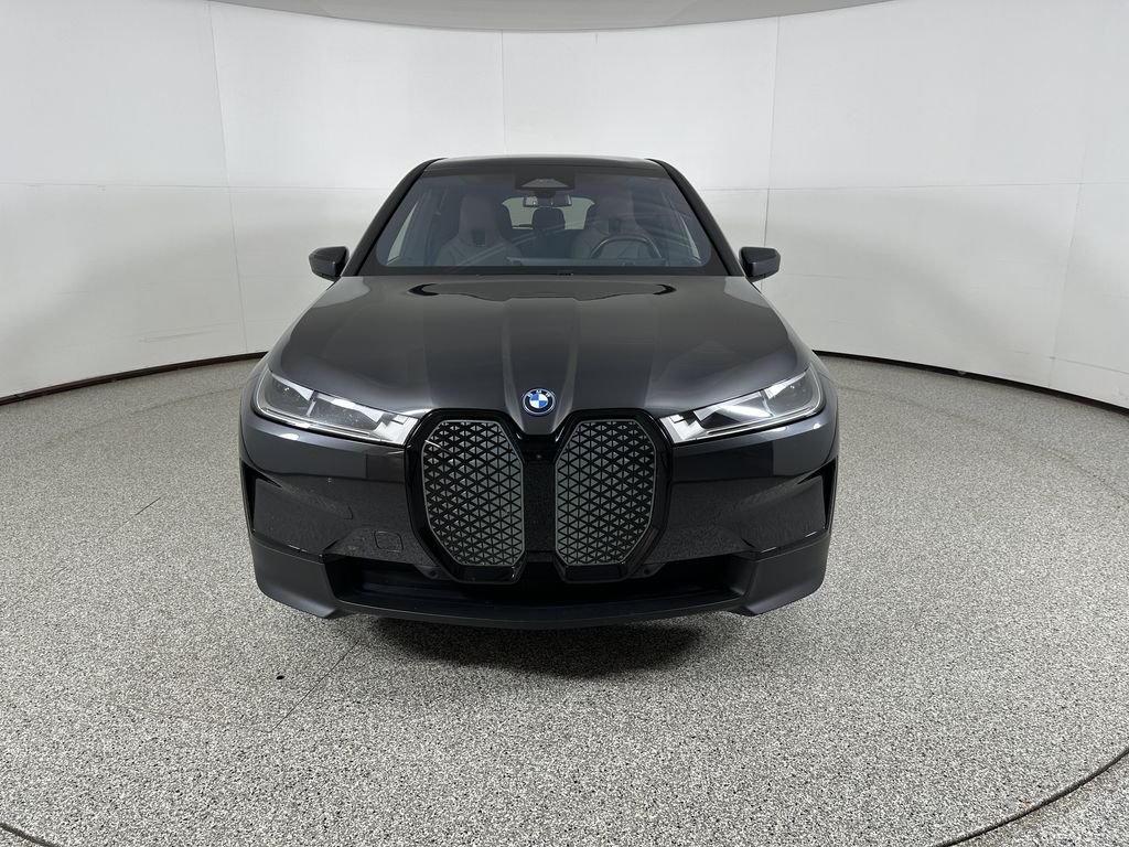Certified Used 2024 Gray BMW xDrive50 image 3