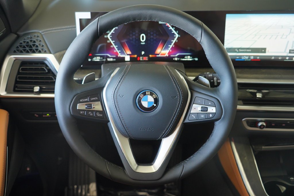 2026 BMW X5 50e - Photo 24
