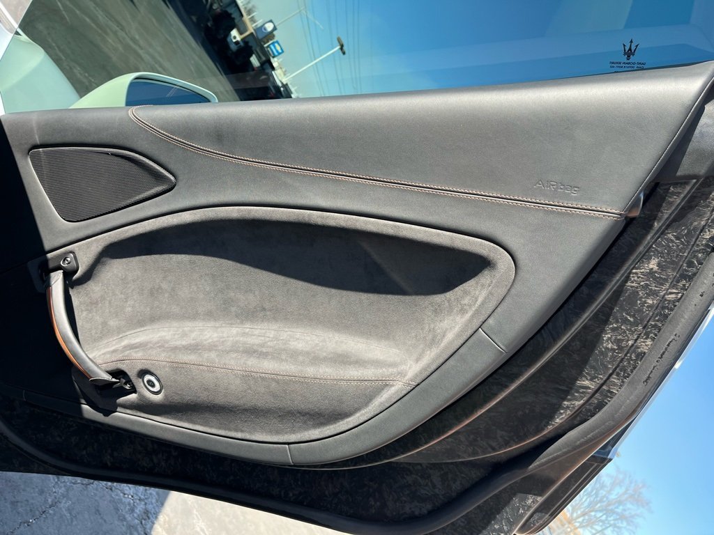 2023 MASERATI MC20 - Image 25