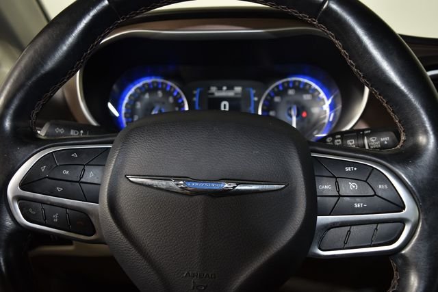 2017 Chrysler Pacifica Touring-L - Photo 16