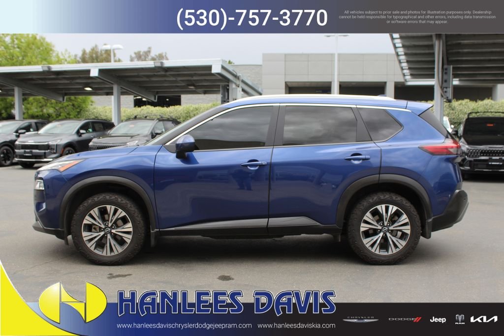 Used 2023 Blue Nissan SV image 2