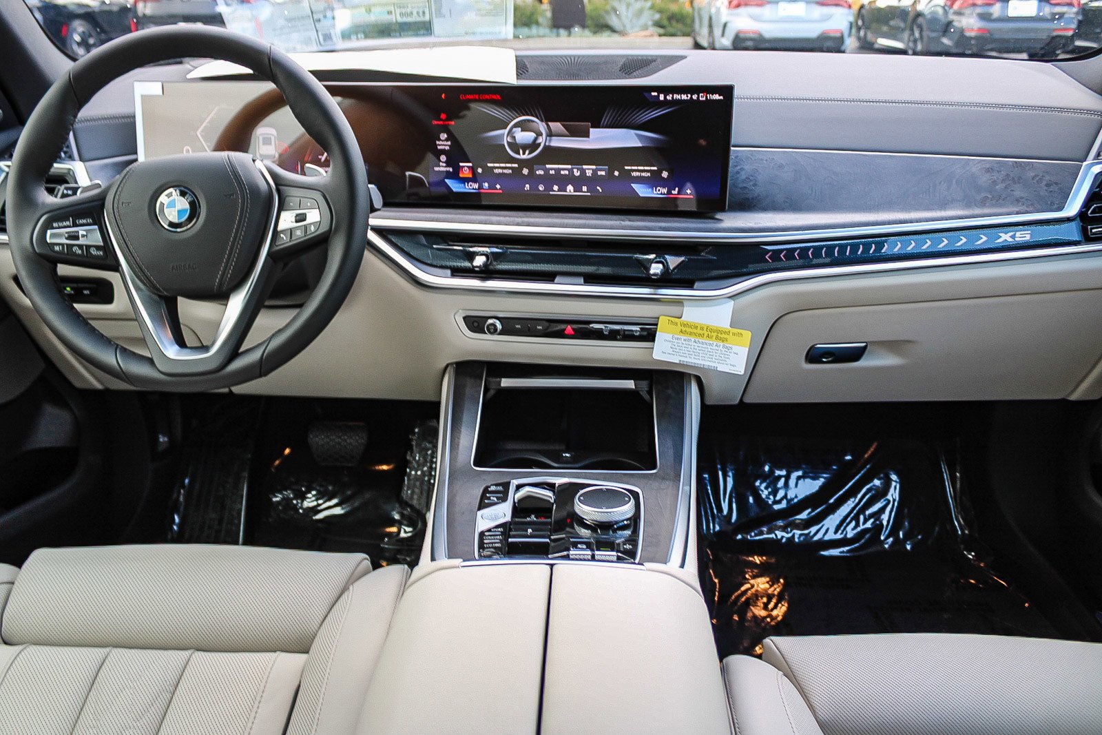 New 2026 Mineral White Metallic BMW xDrive40i image 9