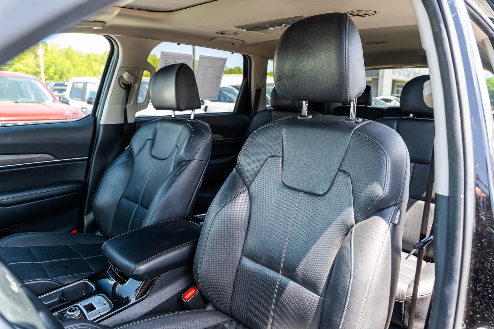Certified Used 2022 Black Kia EX image 22