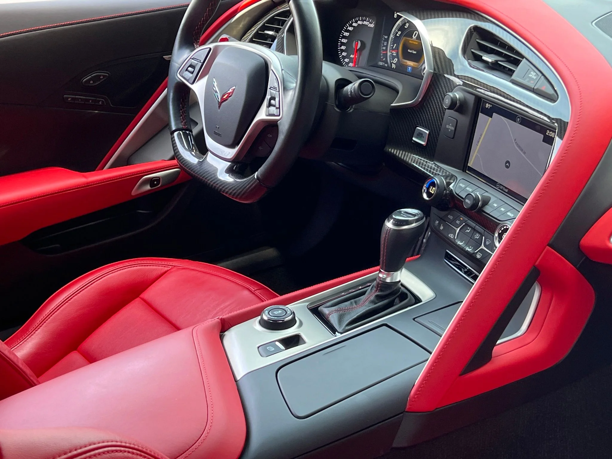 Used 2019 White Chevrolet ZR1 image 42