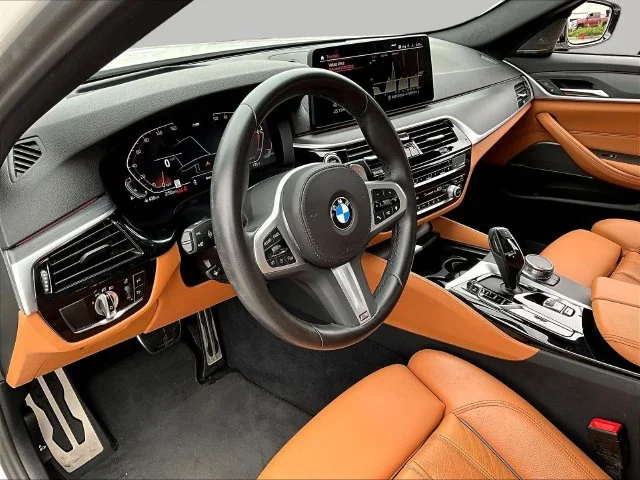 Used 2023 White BMW 540i image 20