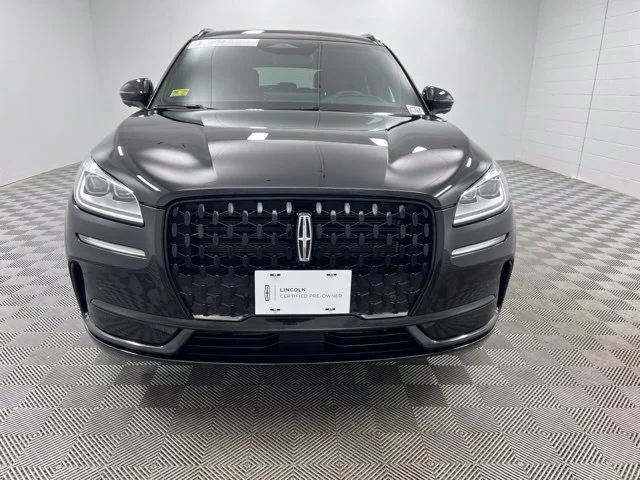Used 2023 Black Lincoln Reserve image 3