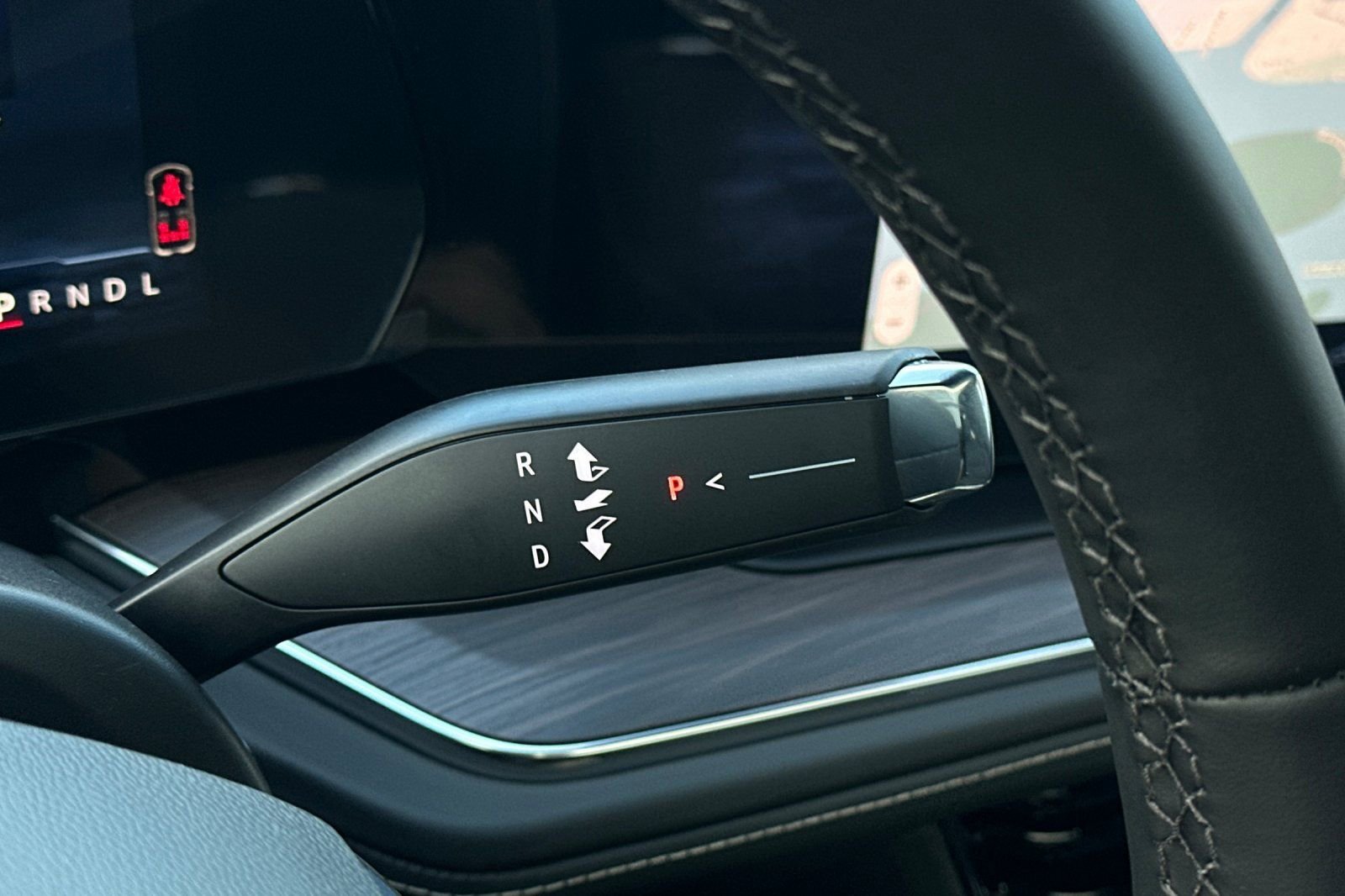 2025 Chevrolet Suburban Premier - Photo 24