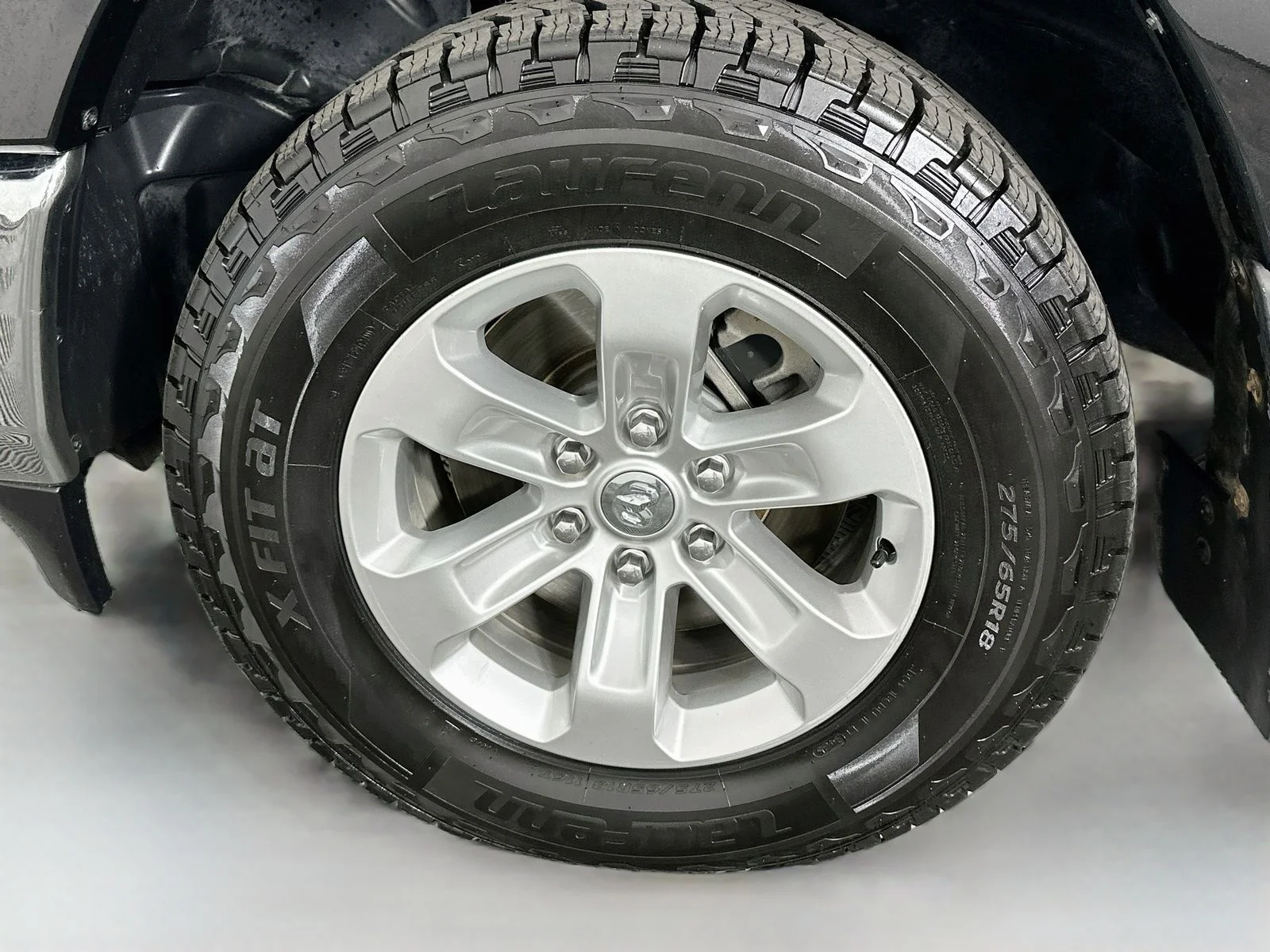 Used 2021 Diamond Black Crystal Pearlcoat Ram Laramie image 34