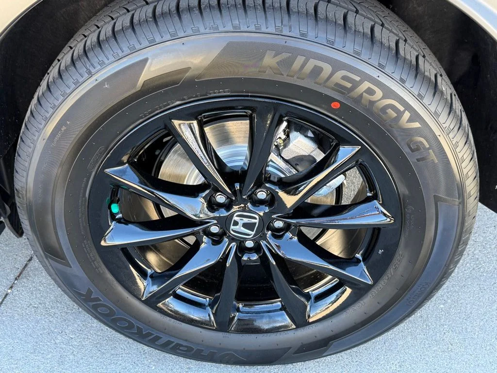 Certified Used 2026 Meteorite Gray Metallic Honda Sport-L image 13