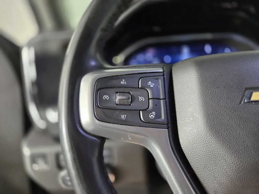 Used 2025 Black Chevrolet LTZ image 21