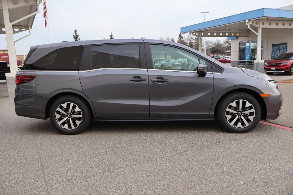 New 2026 Modern Steel Metallic Honda EX-L image 4