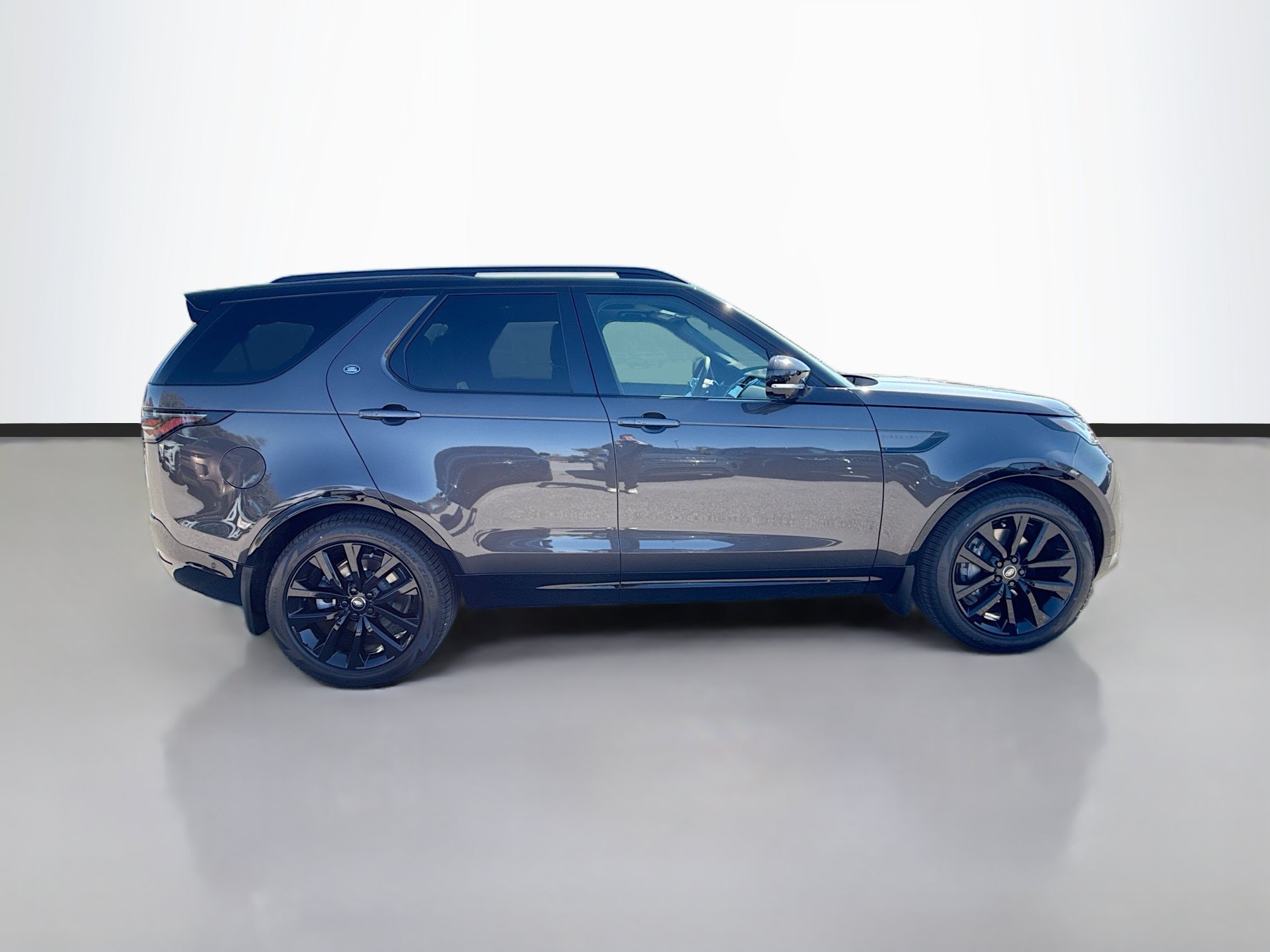 2026 Land Rover Discovery Dynamic SE - Photo 6