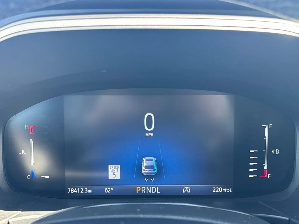 Used 2023 Gray Ford Active image 16