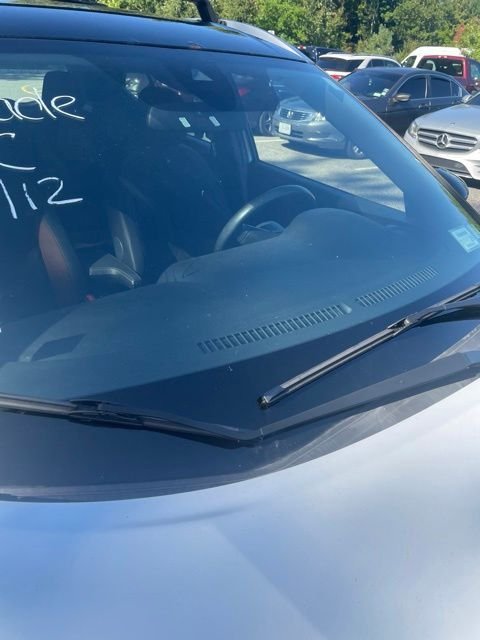Used 2020 White Nissan SR image 11