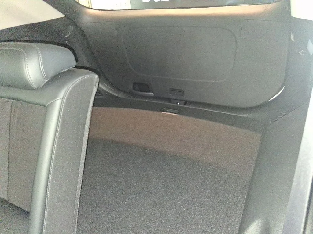 Used 2024 White Kia EX image 18