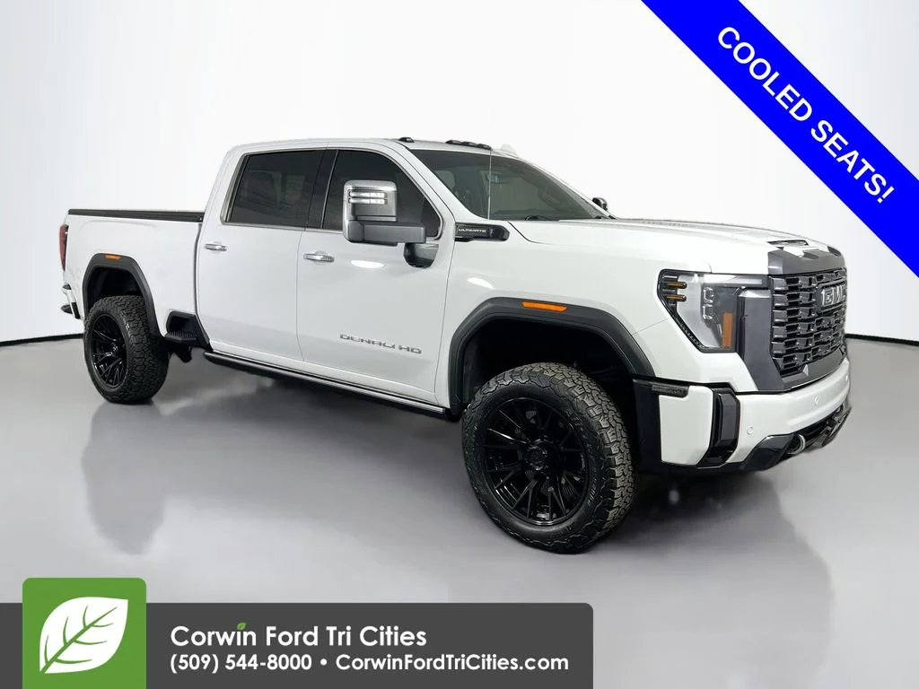 2024 GMC Sierra Denali Ultimate 4WD Crew Cab Long Box's photo