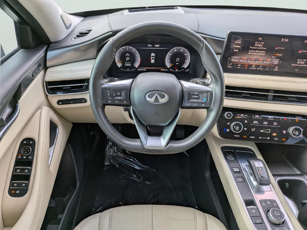 Used 2023 Blue INFINITI LUXE image 12