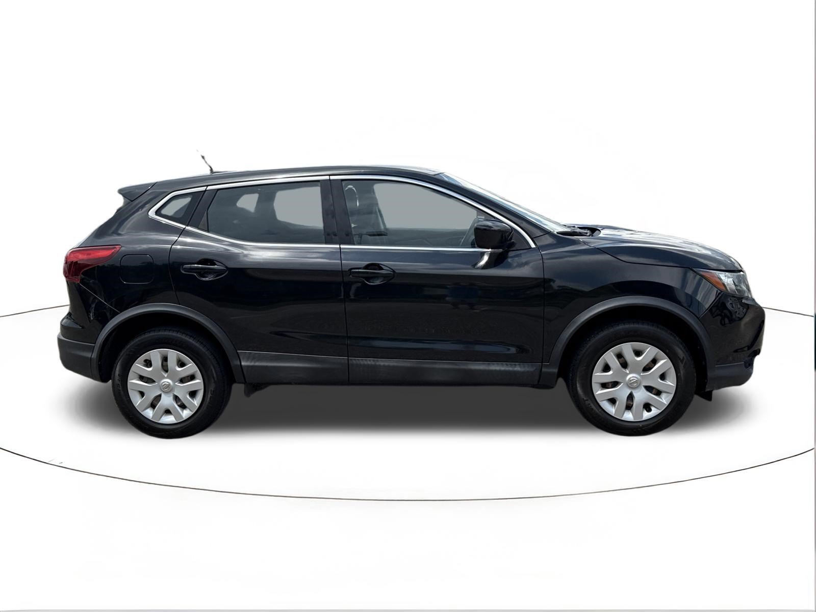 Used 2019 Magnetic Black Pearl Nissan S image 2