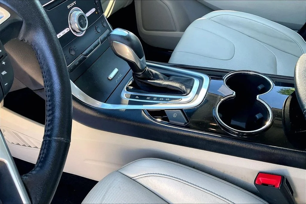 Used 2017 Blue Ford Titanium image 16