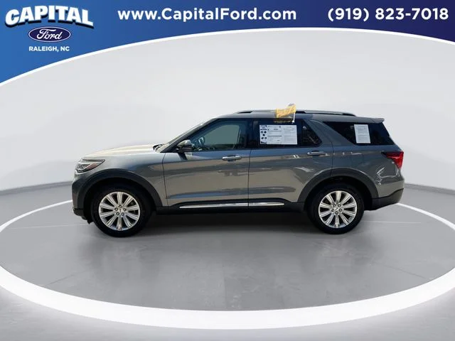 Used 2025 Gray Ford Platinum image 5