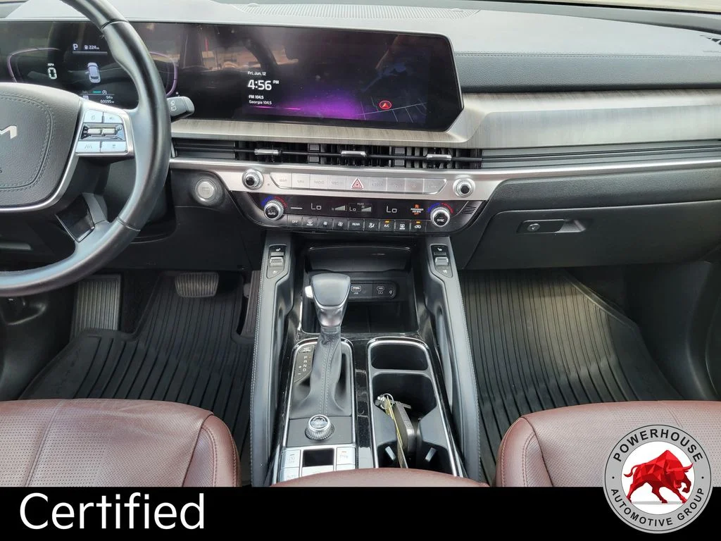 Used 2023 White Kia EX image 21