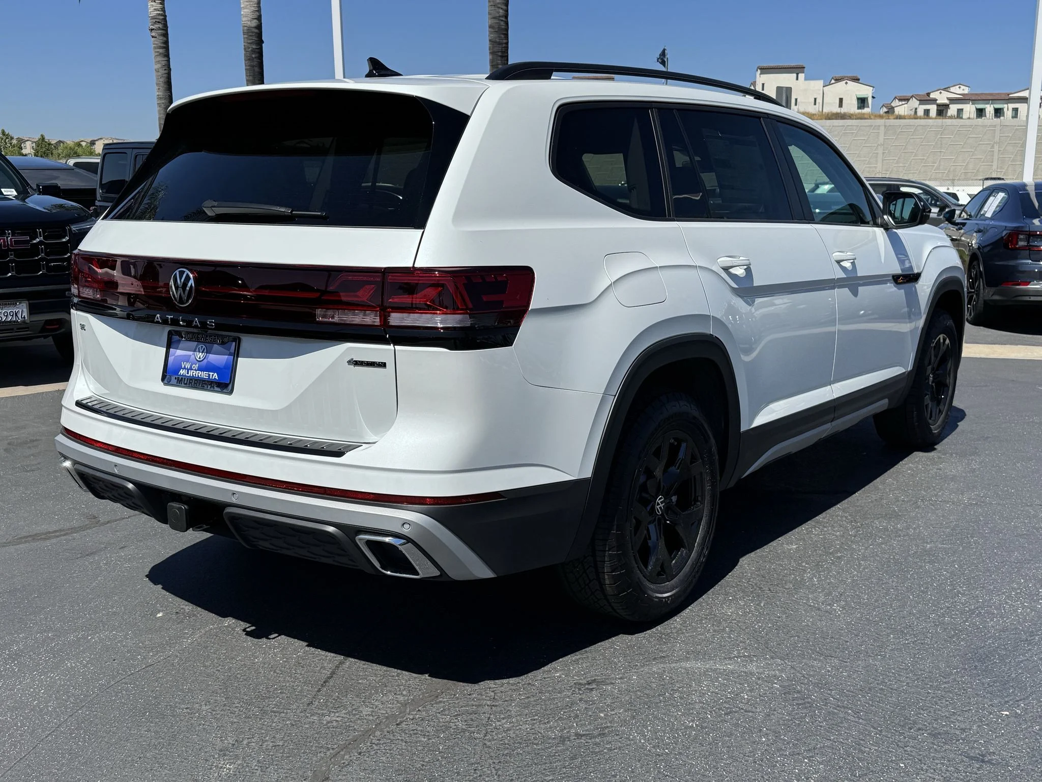 New 2026 Opal White Pearl Volkswagen 2.0T Peak Edition image 7