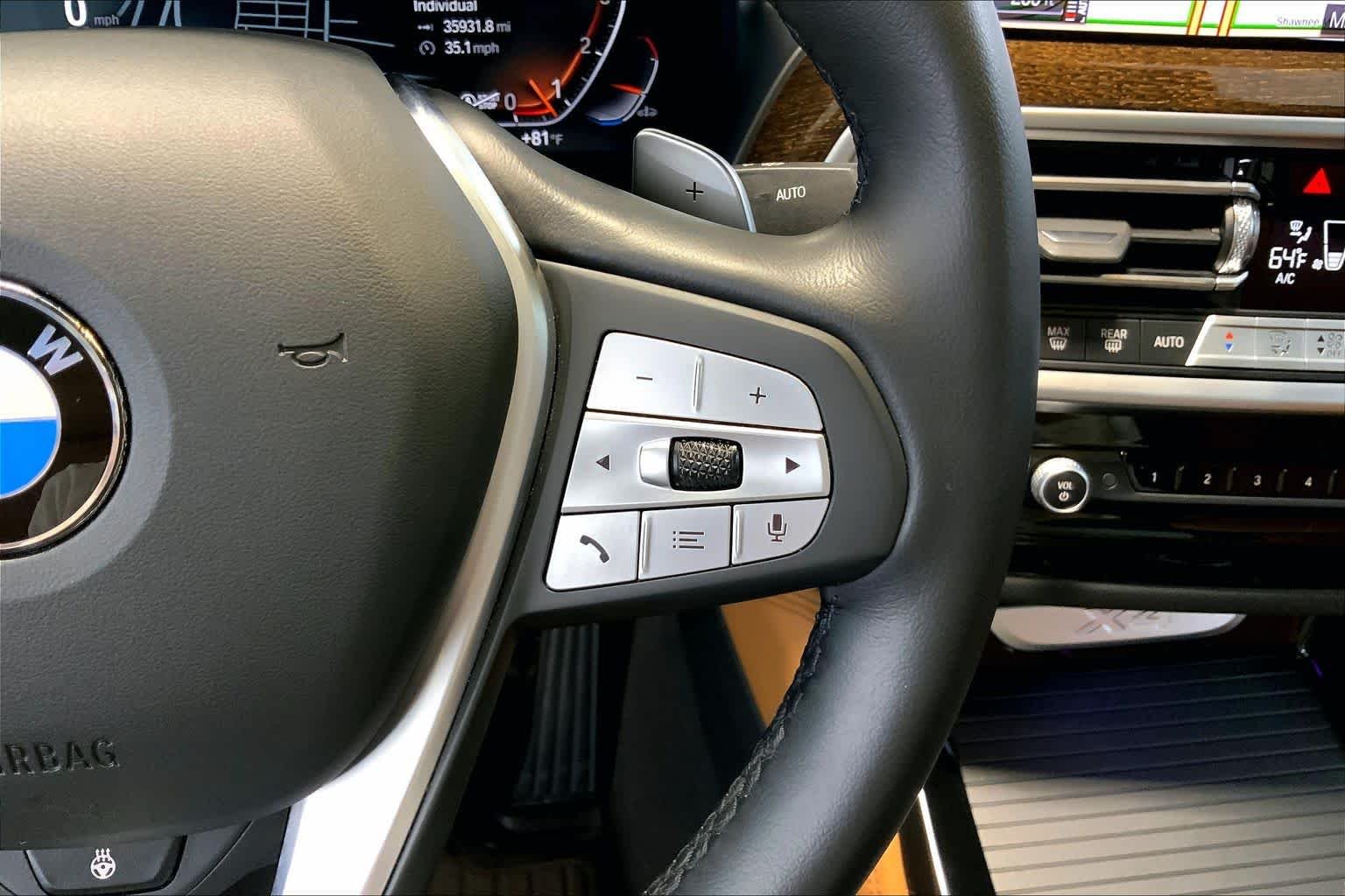 Used 2024 Black Sapphire Metallic BMW xDrive30i image 24