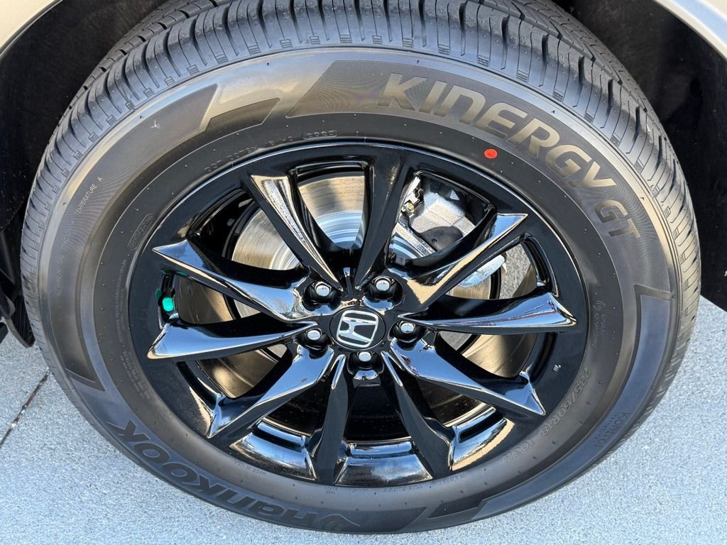 Used 2026 Meteorite Gray Metallic Honda Sport-L image 13