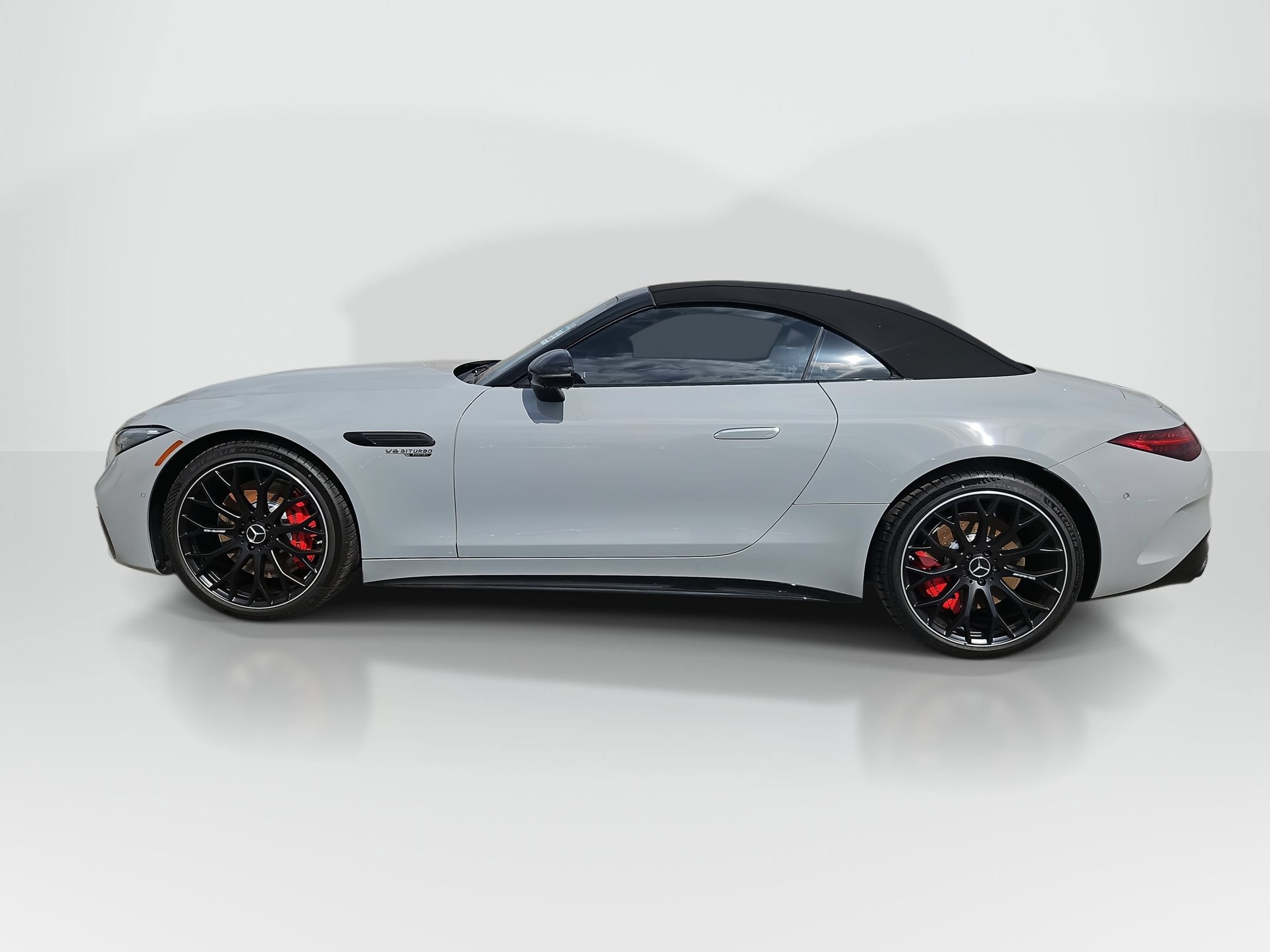 New 2025 MANUFAKTUR Alpine Grey Mercedes-Benz AMG® SL 55 Roadster image 44