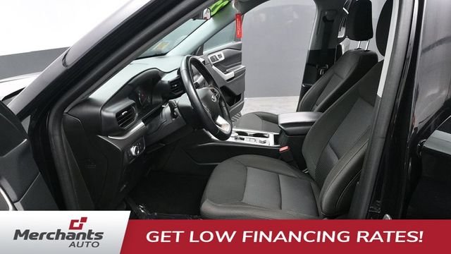 Used 2022 Black Ford XLT image 29