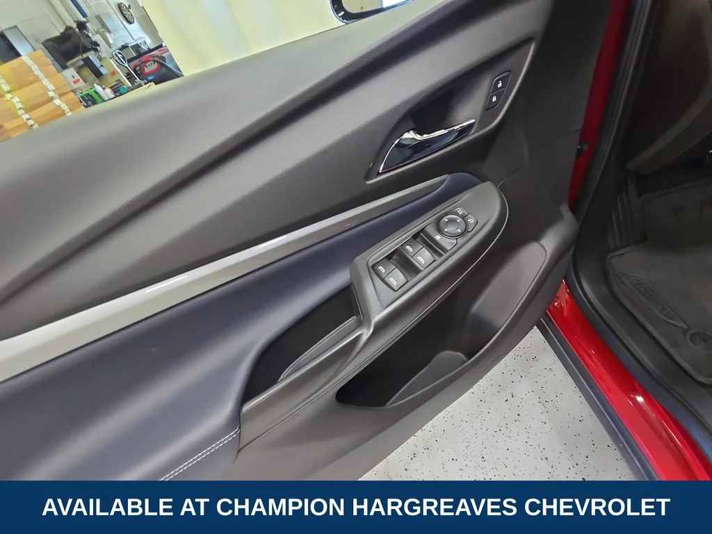 Certified Used 2023 RADIANT RED TINTCOAT Chevrolet Premier image 31