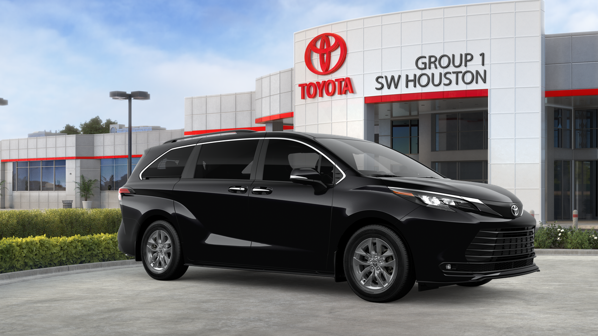New 2026 Midnight Black Metallic Toyota XLE image 14