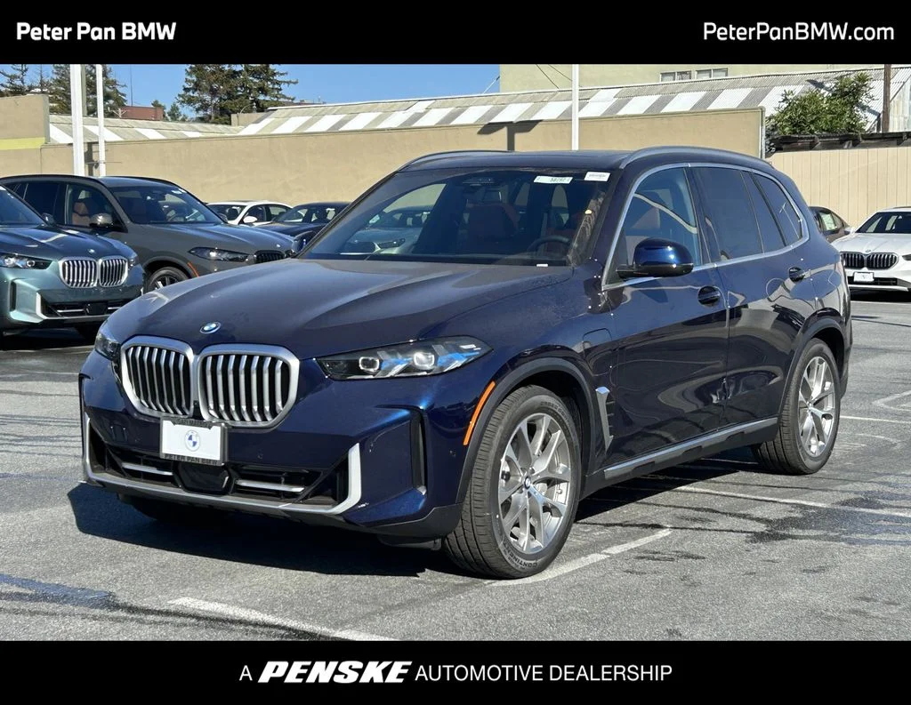 2026 BMW X5 xDrive50e's photo