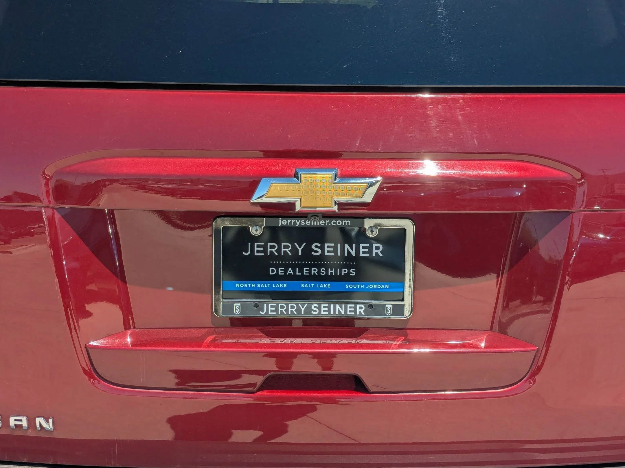 Used 2017 Siren Red Tintcoat Chevrolet LT image 13