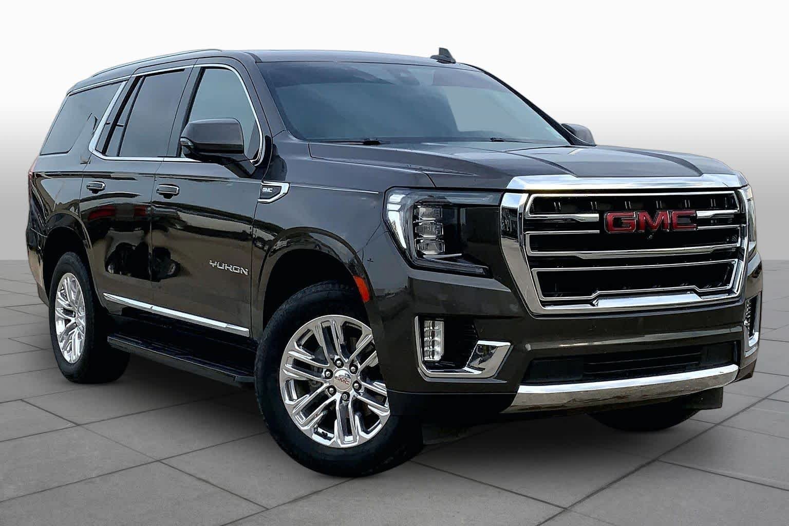 Used 2021 Smokey Quartz Metallic GMC SLT image 3