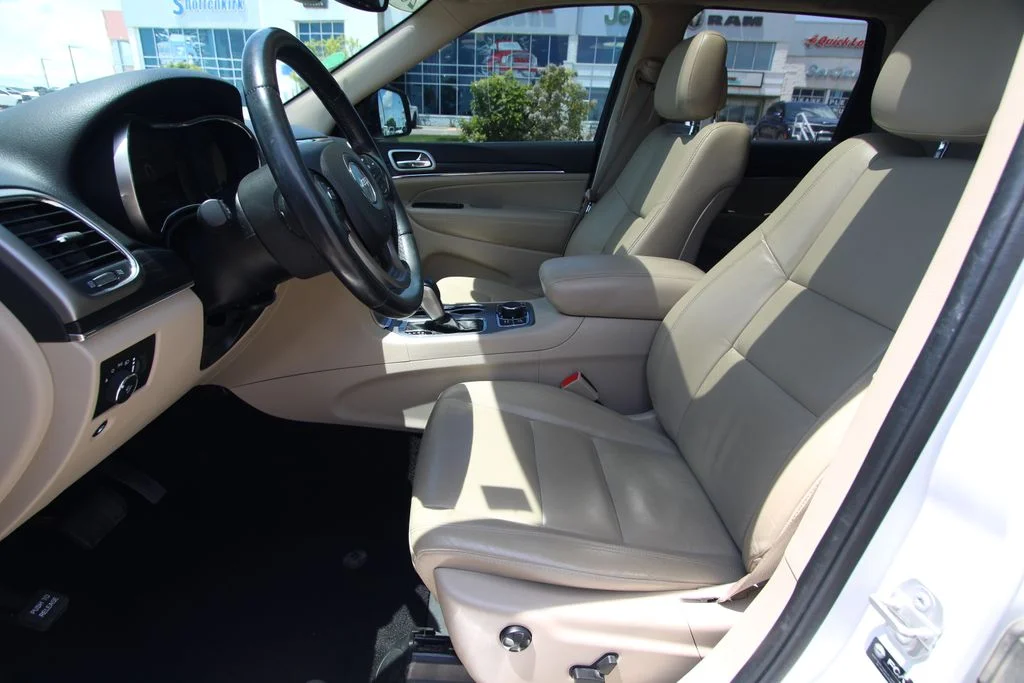 Used 2021 Bright White Clearcoat Jeep Limited image 6