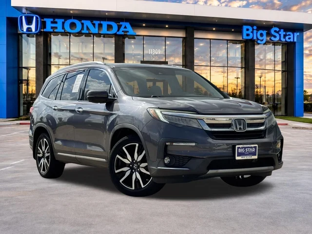 2022 Honda Pilot Touring 8-Passenger