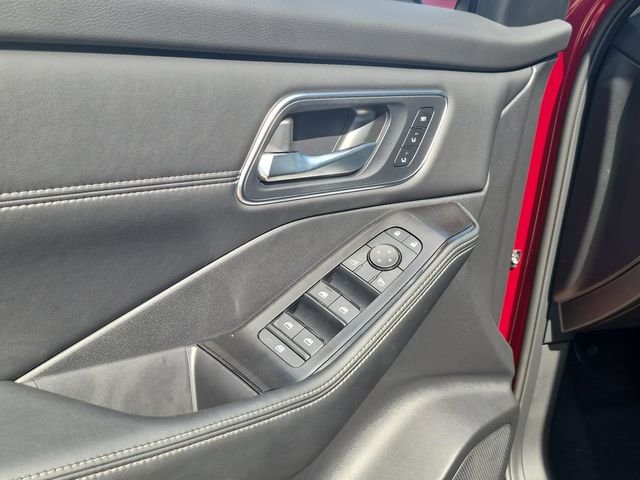New 2026 Scarlet Ember Tintcoat Nissan Platinum image 10