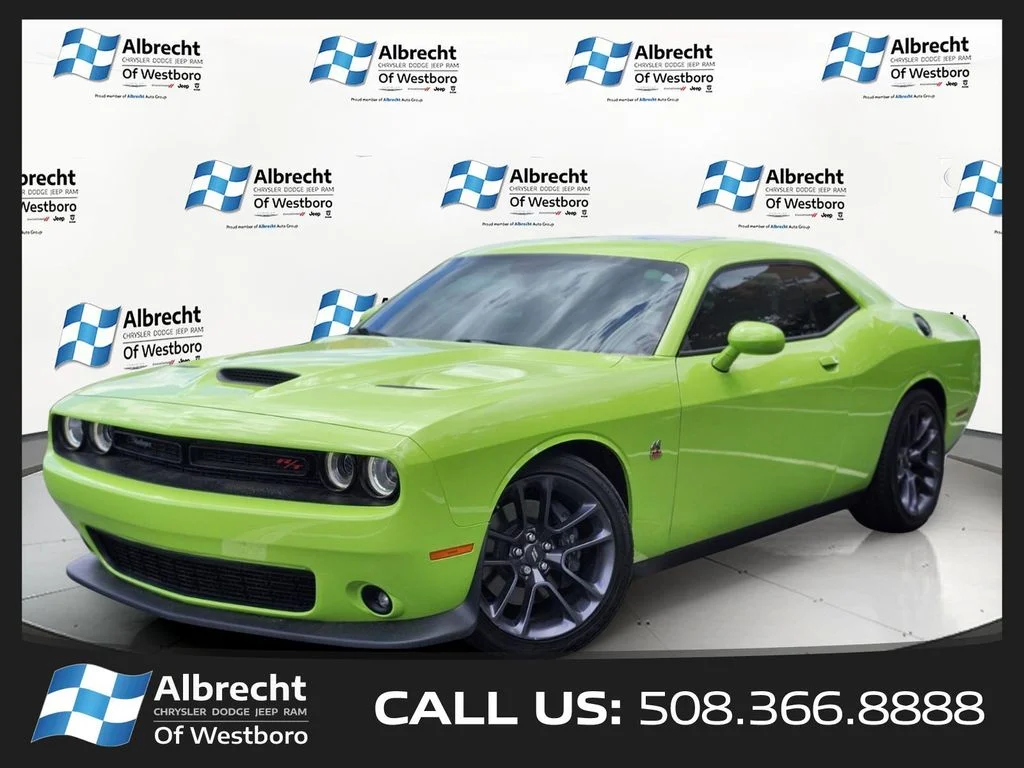 Used 2023 Green Dodge R/T Scat Pack image 1