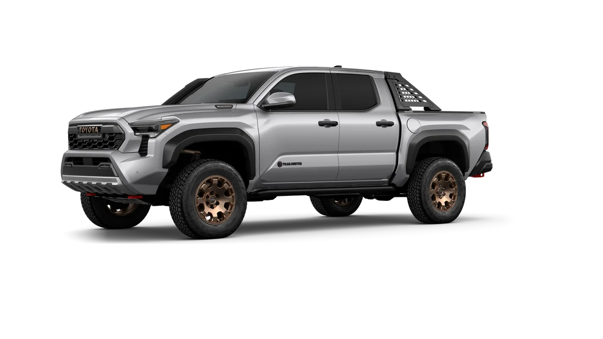 New 2026 Celestial Silver Metallic Toyota Trailhunter image 46