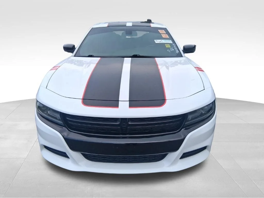 Used 2017 White Dodge R/T image 19