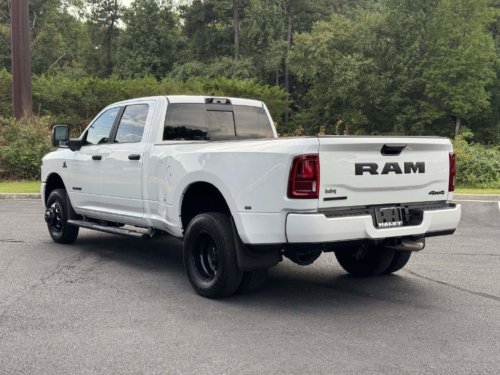 Used 2026 White Ram Big Horn image 25