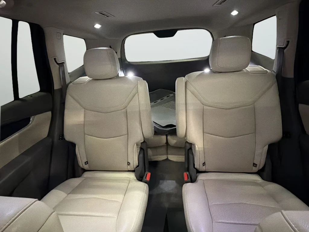 Used 2023 White Cadillac Premium Luxury image 19