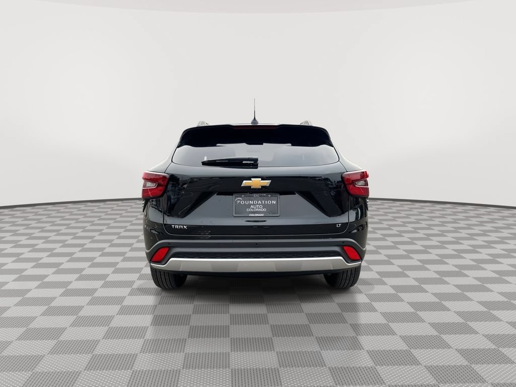 New 2026 Mosaic Black Metallic Chevrolet LT image 7