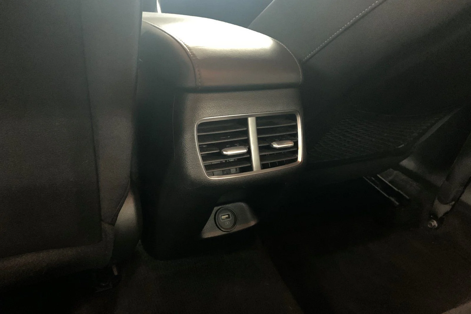 Used 2023 Red Hyundai SEL image 14